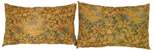1368,1369 Jacquard Tapestry Pillow 2-0 x 1-2