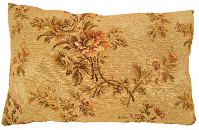 1423 Jacquard Tapestry Pillow 1-2 x 1-9