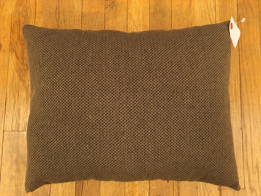 1252A Pillow 1-6 x 1-3
