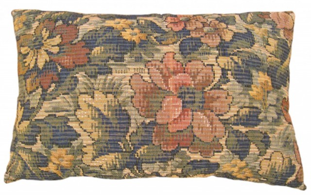 1382 Jacquard Tapestry Pillow 1-2 x 1-8