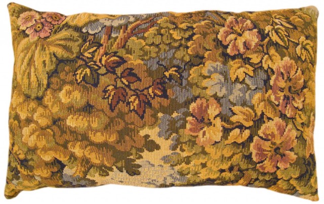 1388 Jacquard Tapestry Pillow 1-3 x 2-0