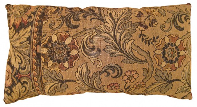 1411 Jacquard Tapestry Pillow 1-3 x 2-2