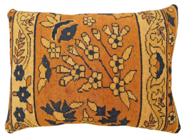 1467 Indian Agra Rug Pillow 1-8 x 1-3