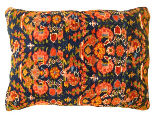 1538 Malayer Pillow 1-8 x 1-3