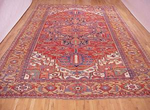 Antique Persian Serapi - Item #  24895 - 19-2 H x 11-7 W -  Circa 1900