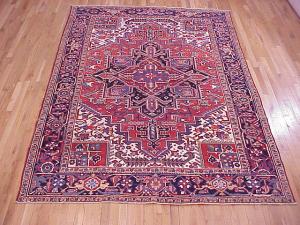 Vintage Persian Heriz - Item #  25245 - 9-4 H x 6-5 W -  Circa 1930