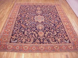 Antique Persian Serapi - Item #  25552 - 12-6 H x 9-6 W -  Circa 1910