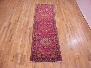 Vintage Persian Hamadan - Item #  25716 - 9-6 H x 2-5 W -  Circa 1930