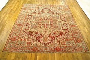 Antique Persian Heriz - Item #  31401 - 11-0 H x 9-0 W -  Circa 1920