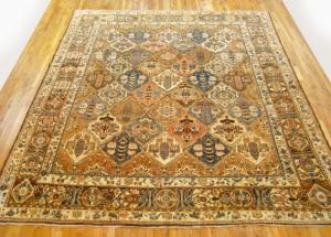 Antique Persian Baktiari - Item #  32286 - 12-8 H x 9-8 W -  Circa 1920